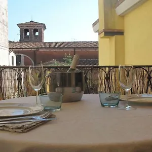 Abitazione Morosini , Venice Italy
