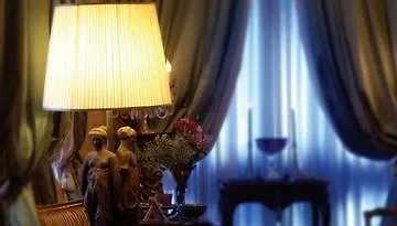 Petit Palais Hotel De Charme Milan