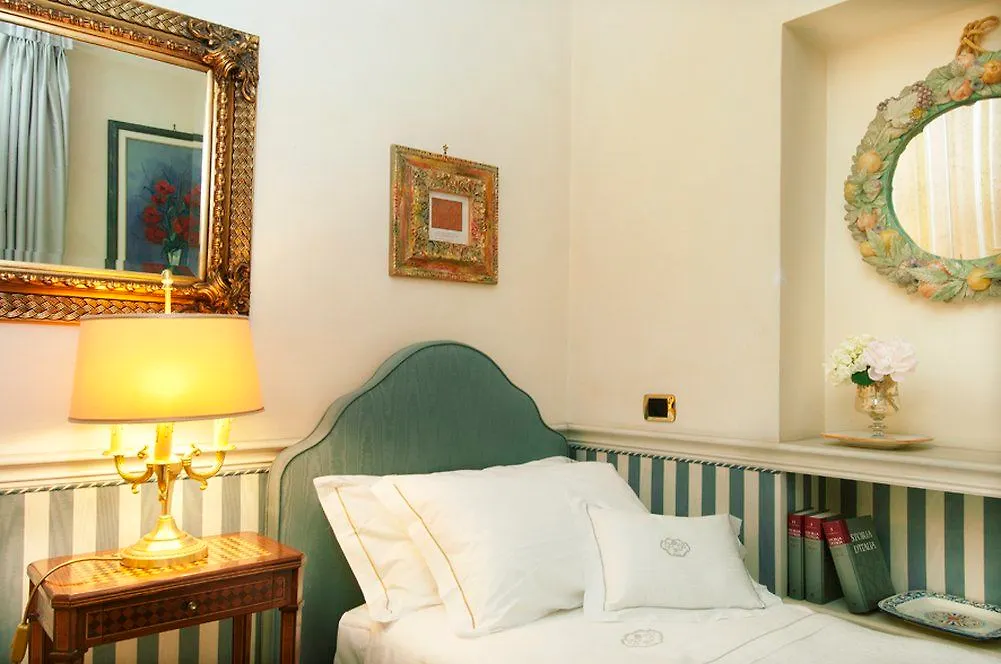 Petit Palais Hotel De Charme Milan 4*,  Italy
